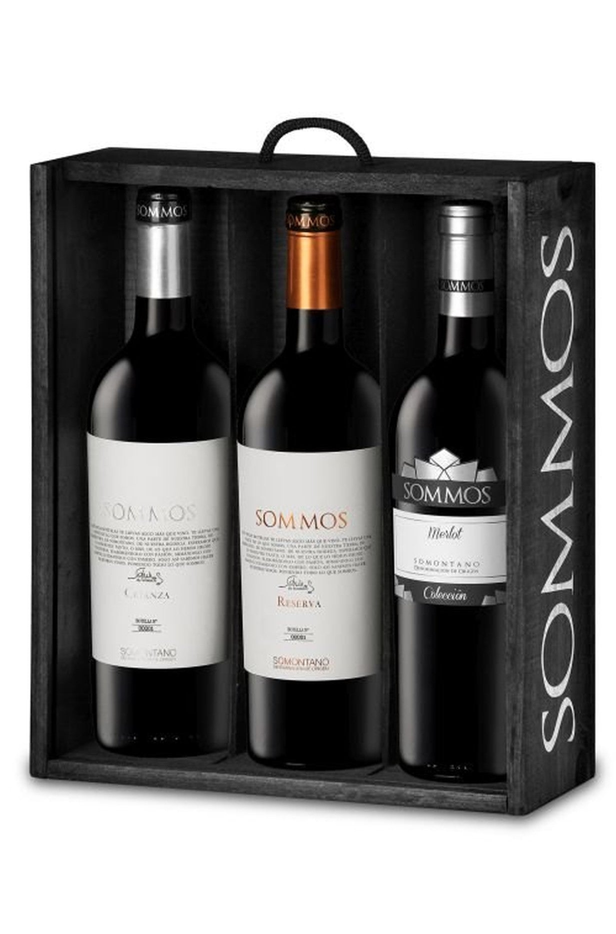 Wooden case for 3 bottles .